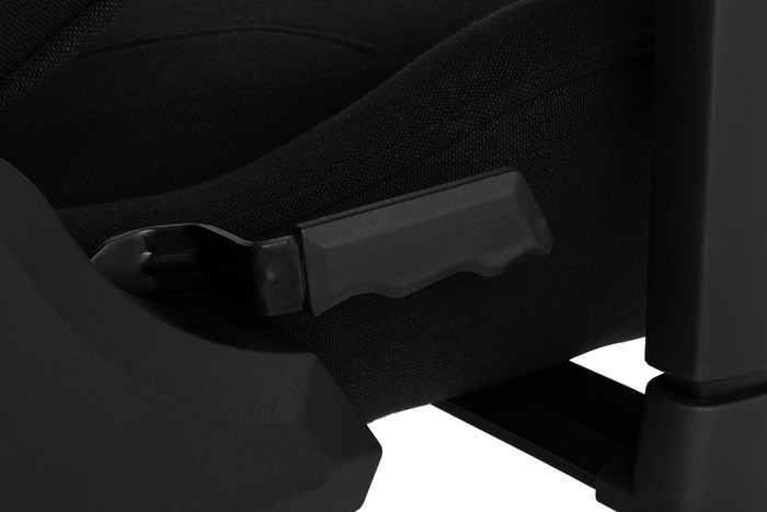 Vortech Essential Gamestoel Zwart + Vortech Vloermat Zwart detail