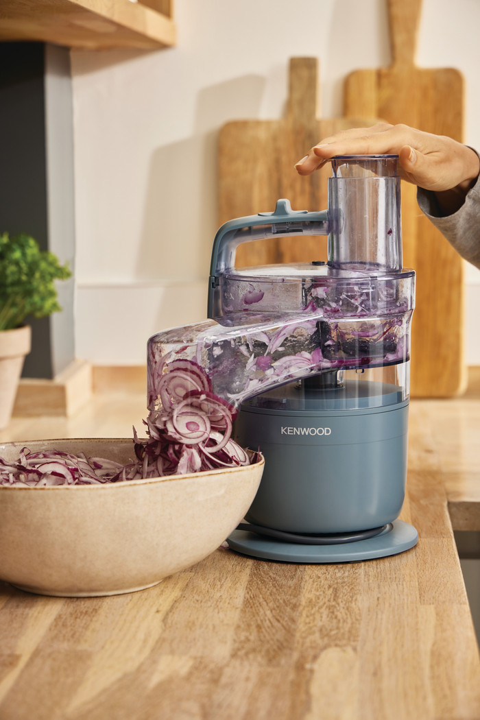 Kenwood Multipro Go FDP23.140GY Storm Grey product in gebruik