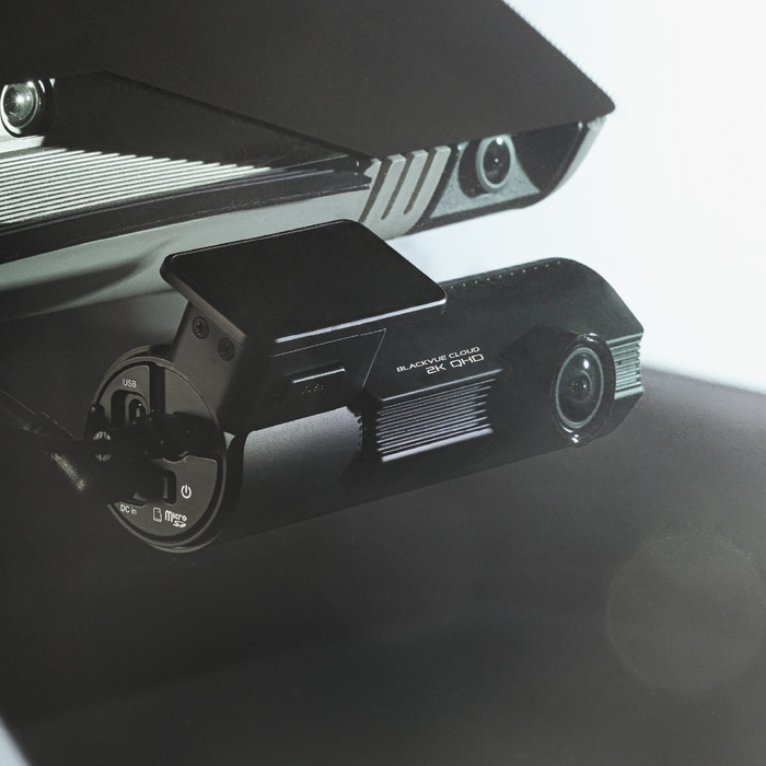 BlackVue Elite 8-2CH 64GB product in gebruik