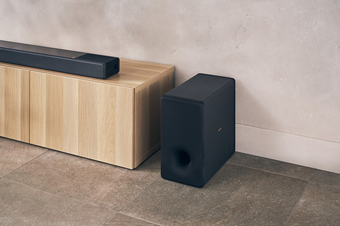 Sony HT-S2000 + Sony SA-SW3 subwoofer + Sony SA-SR3S achterspeakers product in gebruik