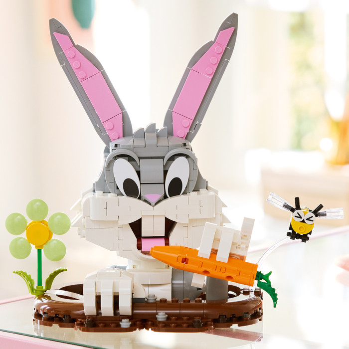 LEGO Looney Tunes Bugs Bunny 40920 product in gebruik