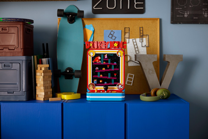 LEGO Super Mario Donkey Kong Arcadekast 72051 detail