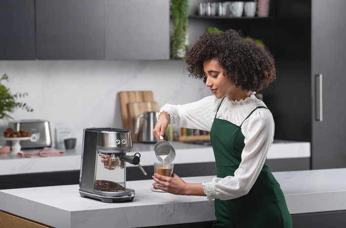 Sage the Bambino Stainless Steel product in gebruik