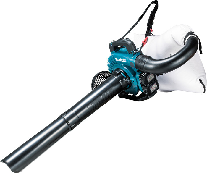 Makita DUB363PT2V product in gebruik