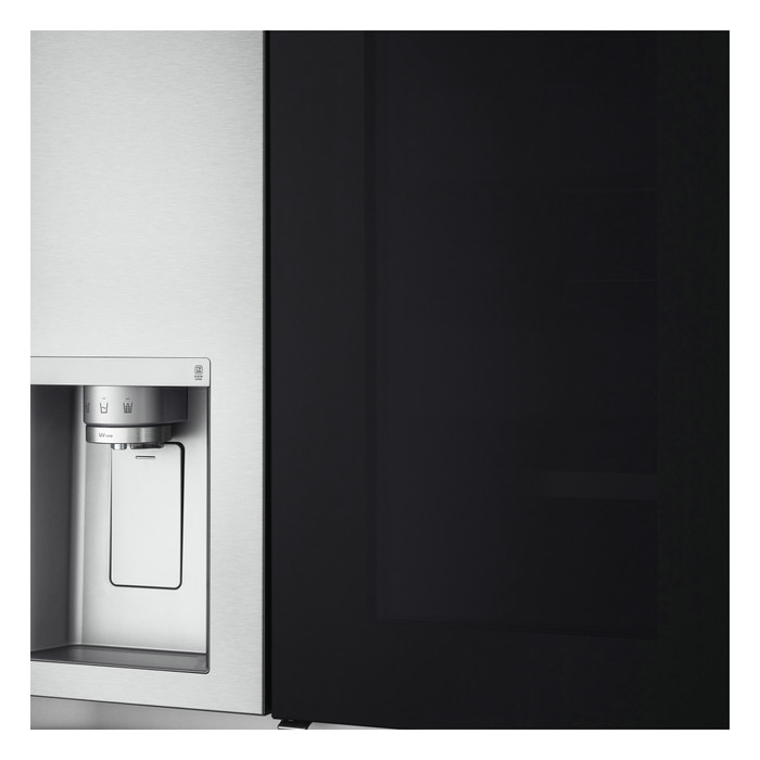 LG GSXV90BSDE InstaView Door-in-Door detail