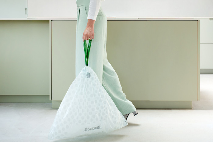 Brabantia Bo Pedal Bin 60 Liter Rvs Fingerprint proof + Vuilniszakken (120 stuks) accessoire