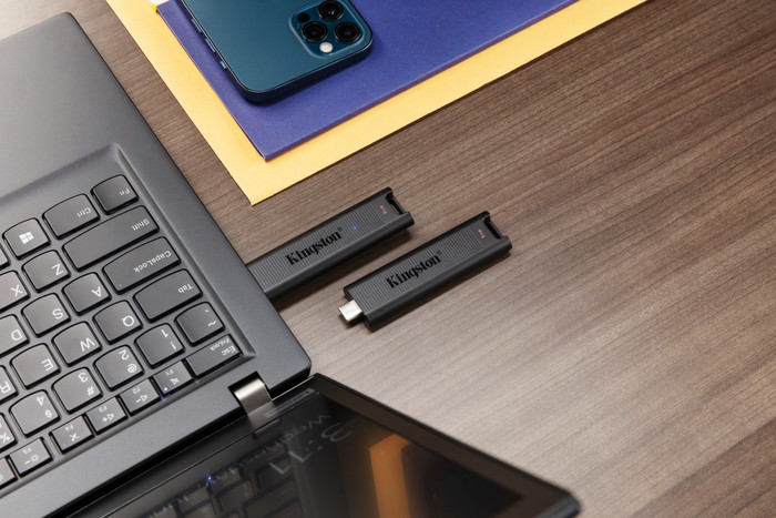 Kingston DataTraveler Max 256GB product in use