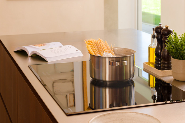 Wisberg WBBC577FZF2 product in use
