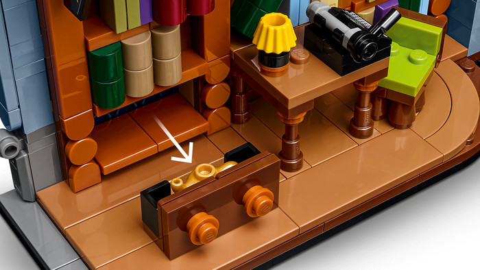 LEGO Icons Boekensteun: Boekhandel 11379 detail