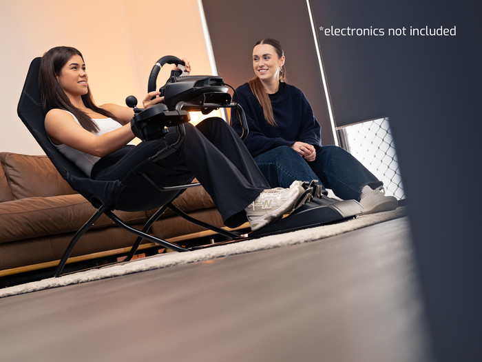 Next Level Racing GT Lite Air Foldable Cockpit product in gebruik