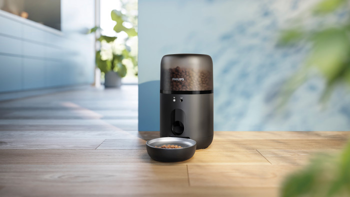 Philips Smart Feeder PAW3300/02 product in gebruik