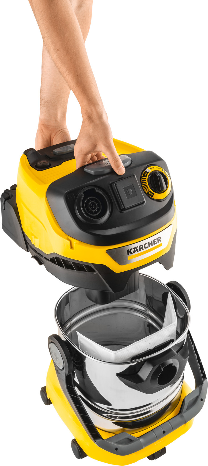 Kärcher WD 5 P S V-25/5/22 (YSY) product in use