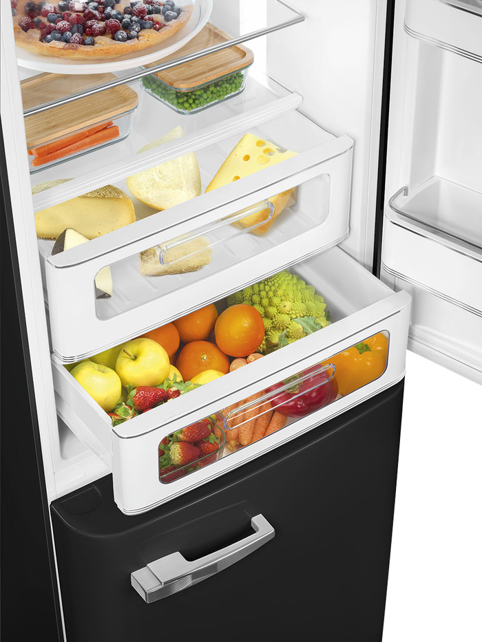 SMEG FAB32RBL5 detail