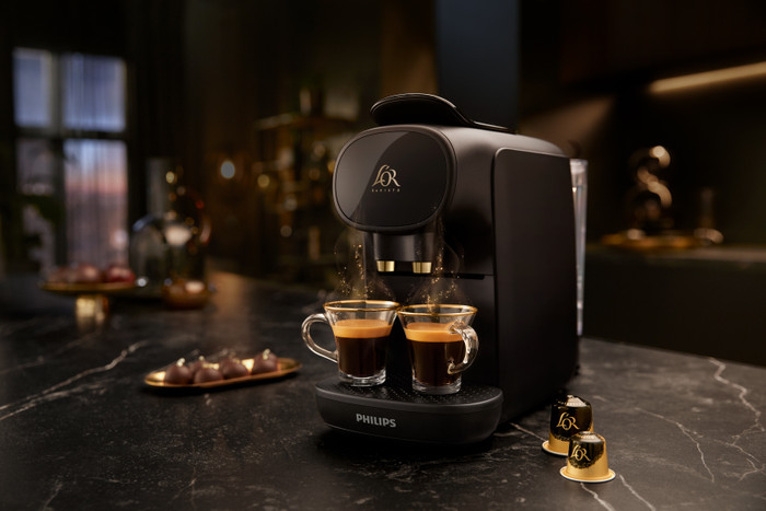 Philips L'OR Barista Sublime LM9012/60 Zwart product in gebruik