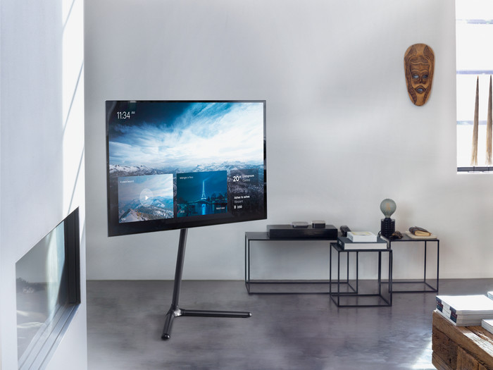 One For All WM7650 tv standaard product in gebruik