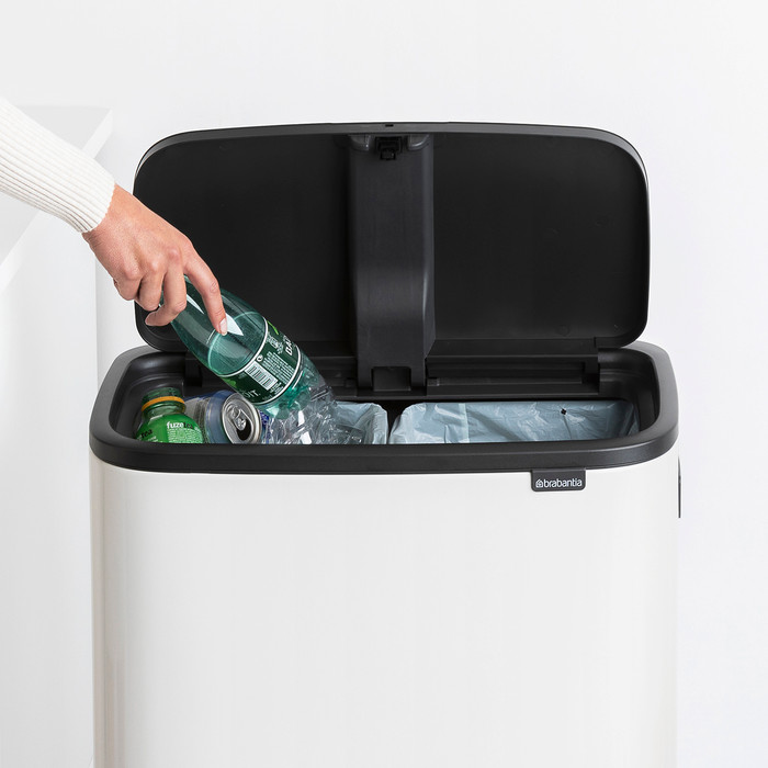 Brabantia Bo Touch Bin Hi Prullenbak 2 x 30 liter White product in gebruik