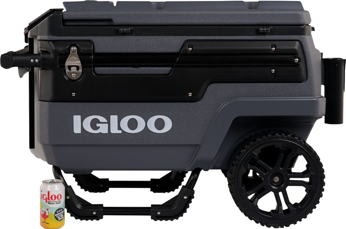 Igloo Trailmate 70QT Journey Cooler front