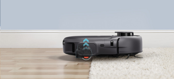 eufy Omni C28 product in use