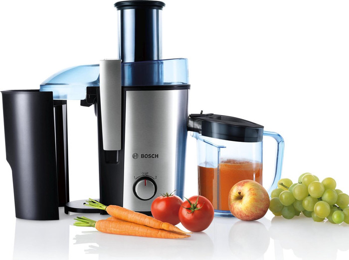 Bosch VitaJuice 3 MES3500 product in use