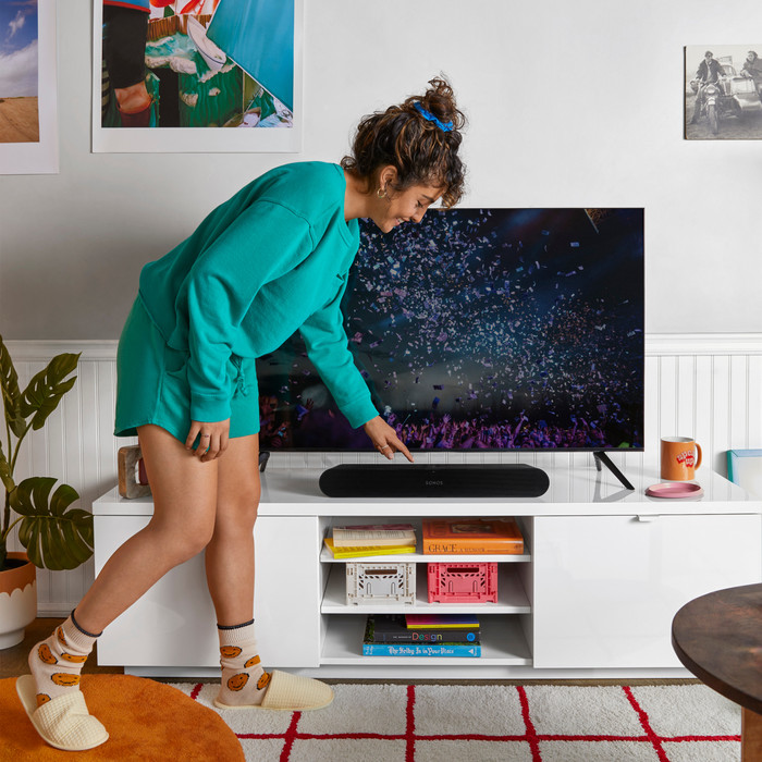 Sonos Ray Black + 2x Era 100 + Sub Mini Black product in use