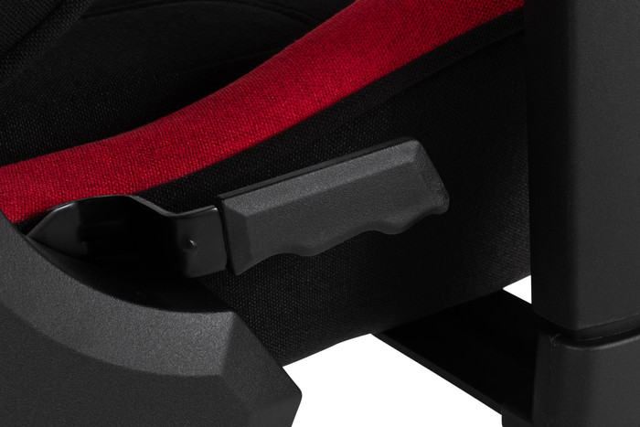 Vortech Essential Gamestoel Rood + Vortech Vloermat Zwart detail