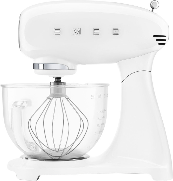 SMEG SMF15WHEU White Main Image