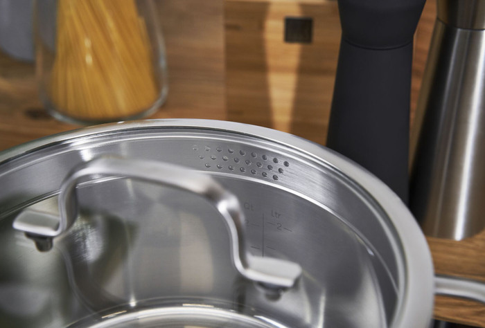 Demeyere Zwilling TrueFlow pannenset product in gebruik