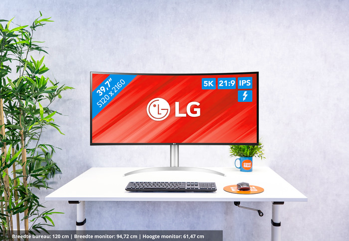 LG 40WP95CP-W UltraWide visual Coolblue 1