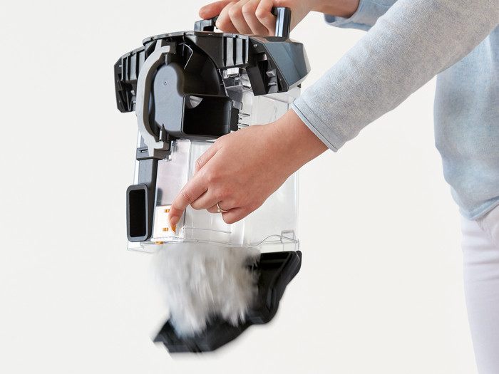 Miele Blizzard CX1 PowerLine Graphite Gray product in use