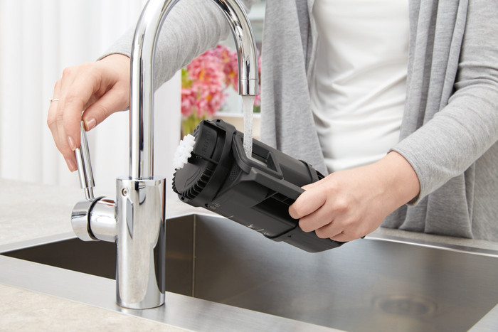 Miele Blizzard CX1 PowerLine Graphite Gray product in use