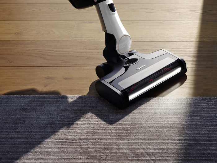Miele Triflex HX2 Flash Lotuswit product in gebruik