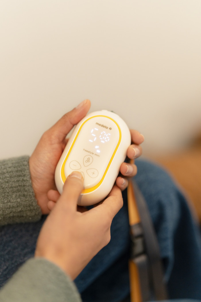 Medela Freestyle Mini Handsfree Double detail