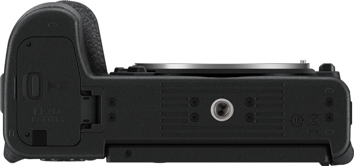 Nikon Z30 + 18-140mm f/3.5-6.3 VR null