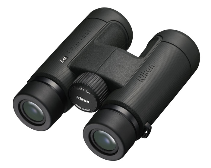 Nikon Prostaff P7 10X42 null