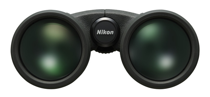 Nikon Prostaff P7 10X42 null