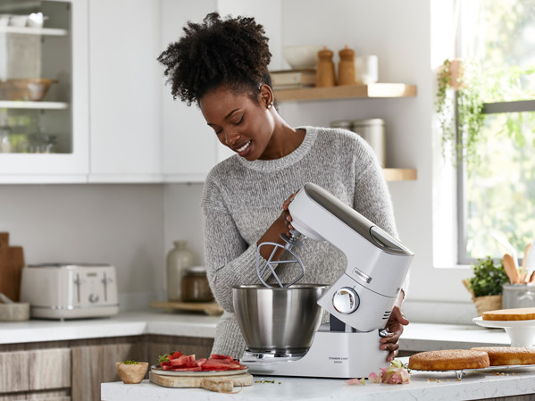 Kenwood Titanium Chef Baker KVC65.001WH product in gebruik