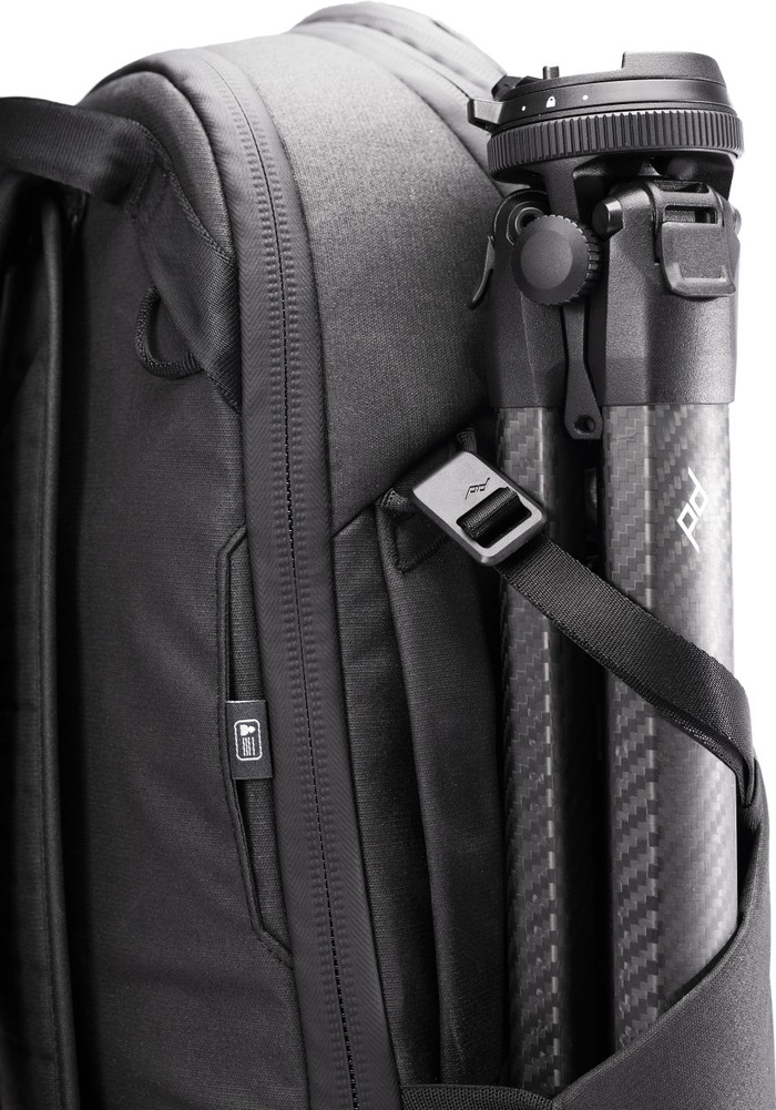 Peak Design Travel Backpack 30L v2 Black detail
