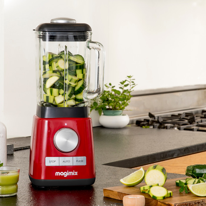 Magimix Power Blender 4 Red product in use