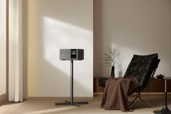 XGIMI Titan Noir product in gebruik