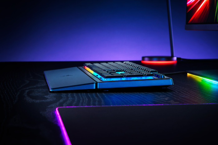 Razer Ornata V3 Gaming Keyboard AZERTY product in use