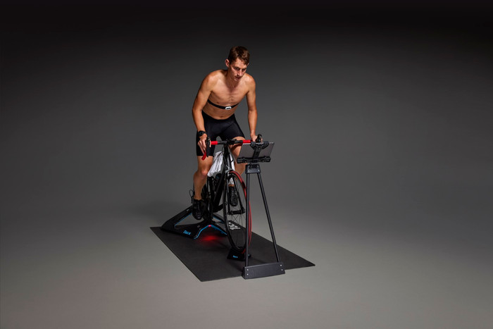 Garmin HRM-Pro Plus Hartslagmeter Borstband Zwart product in gebruik