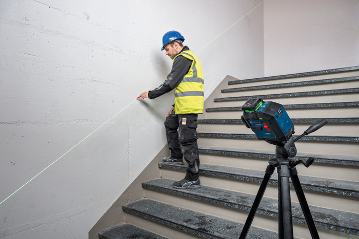 Bosch Professional GLL 80-33 G product in gebruik