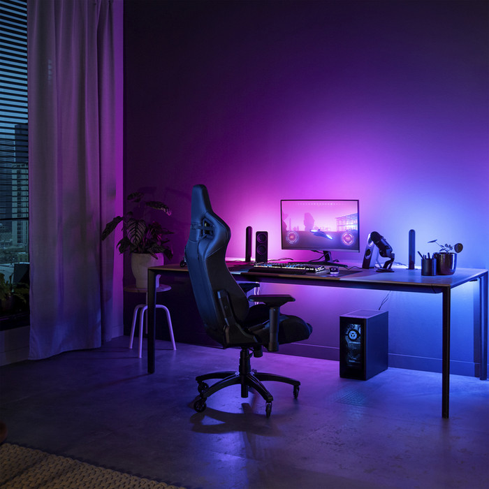 Philips Hue Gradient Lightstrip White and Color + Bridge - voor 32-34 inch PC's null