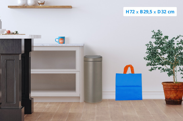 Brabantia Touch Bin 30 Liter Platinum + Vuilniszakken (120 stuks) visual Coolblue 1