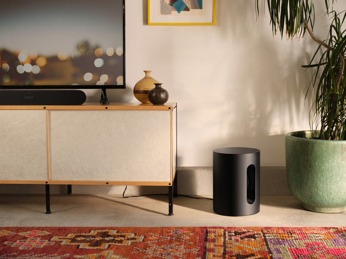 Sonos Ray Black + 2x Era 100 + Sub Mini Black product in use