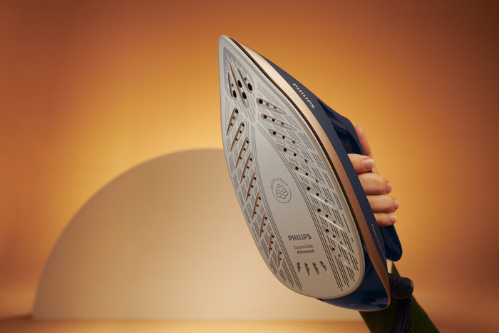 Philips PerfectCare 6000 Series PSG6066/20 bottom