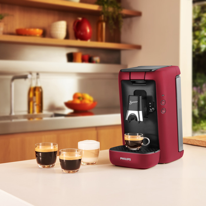 Philips Senseo Maestro CSA260/90 Red product in use