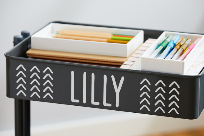 Cricut Smart Vinyl Removable 33x640 White product in use