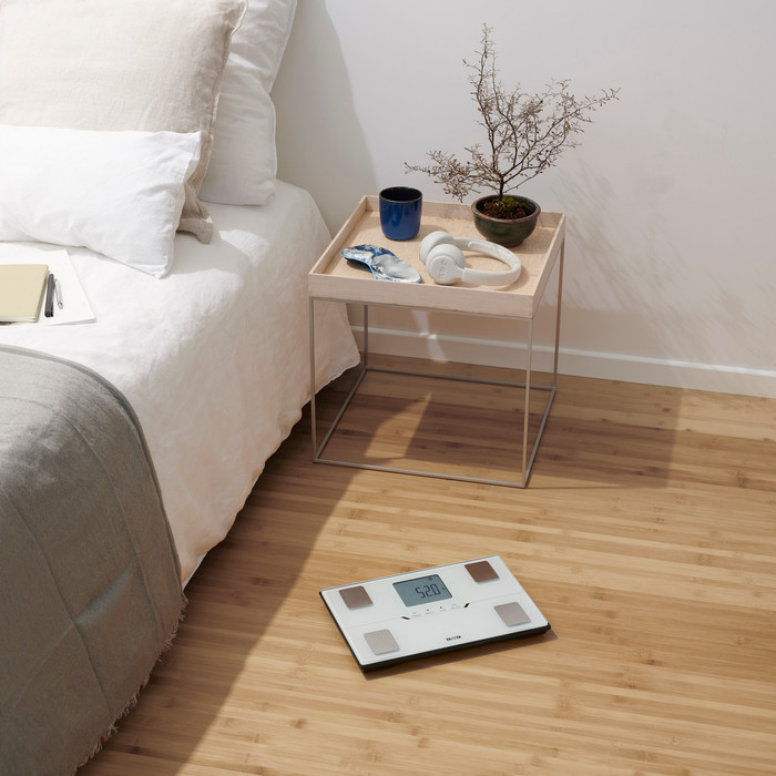 Tanita BC-401 White product in gebruik