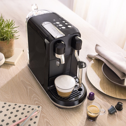Sage Nespresso Creatista Uno SNE500BKS product in use